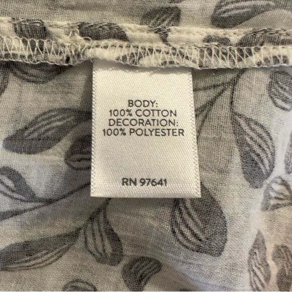 J. Jill XL White Black Red Floral Embroidered Short Sleeve Tasseled Blouse - Picture 10 of 10